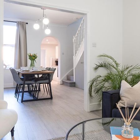 Southview Stays - Three Bedroom House Chester Dış mekan fotoğraf