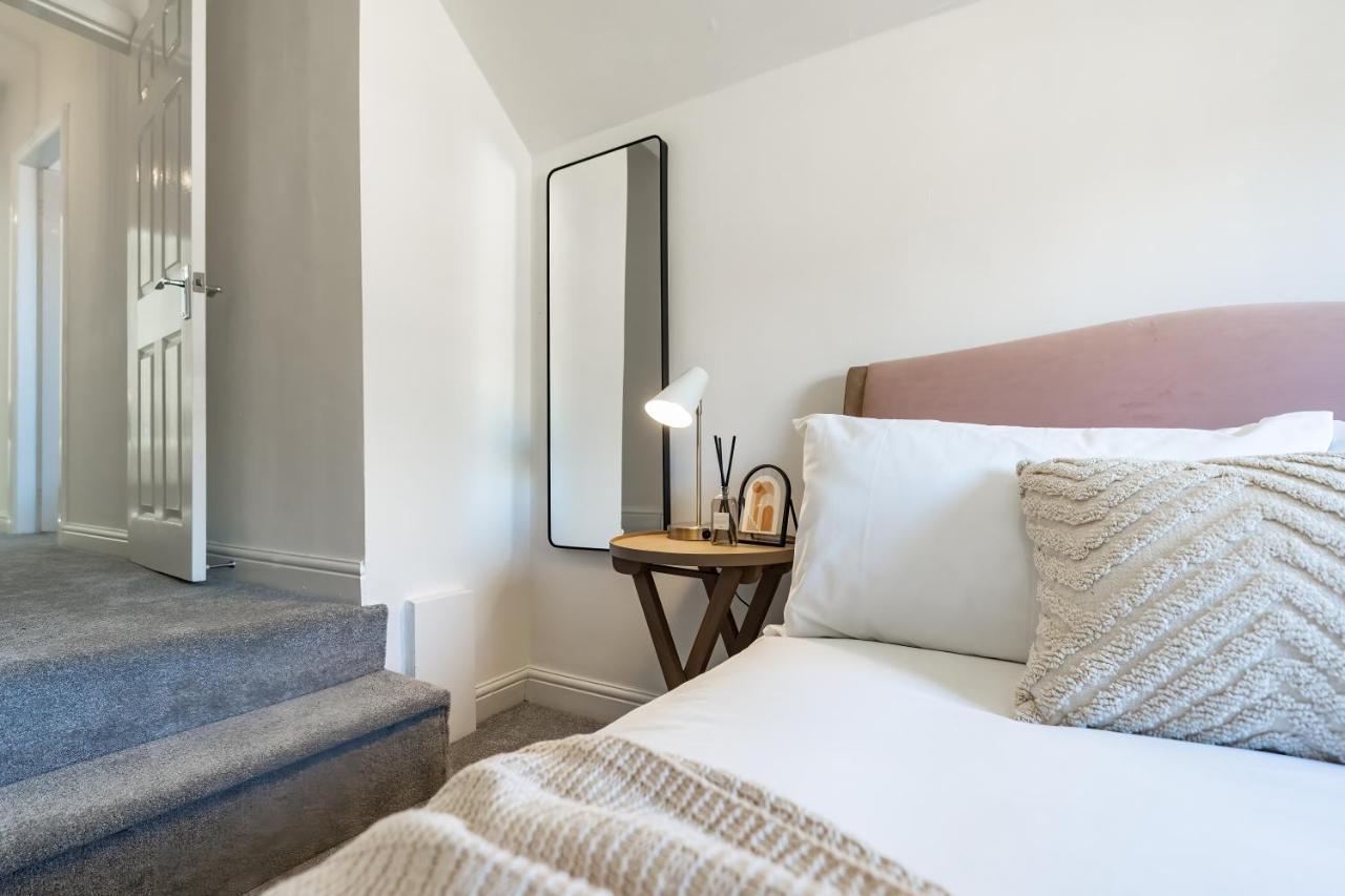 Southview Stays - Three Bedroom House Chester Dış mekan fotoğraf